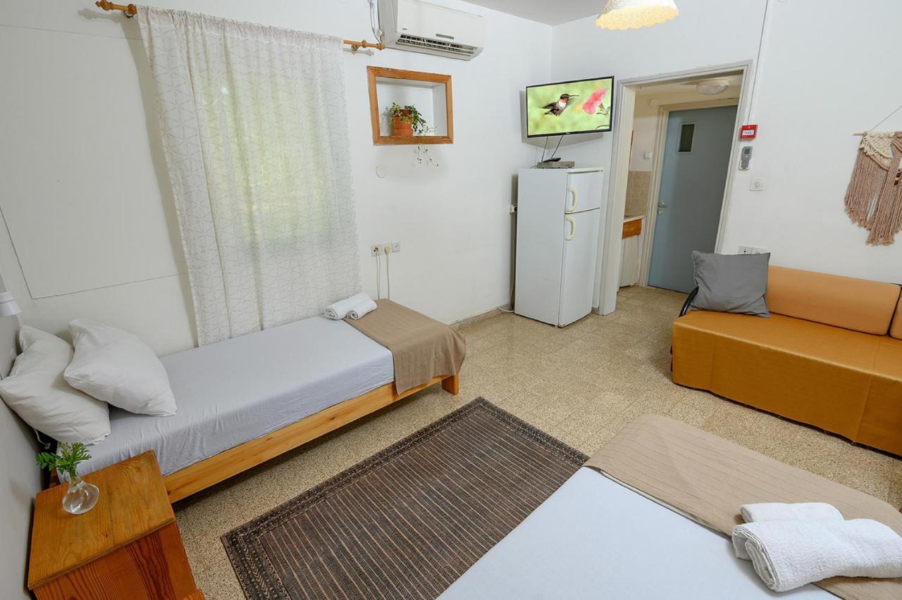 Jordan Valley Birding Lodge Kefar Ruppin エクステリア 写真