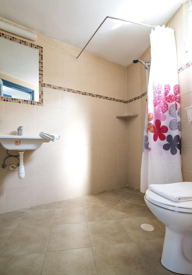 Jordan Valley Birding Lodge Kefar Ruppin エクステリア 写真